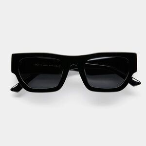 VEHLA Finn Black Smoke Sunglasses